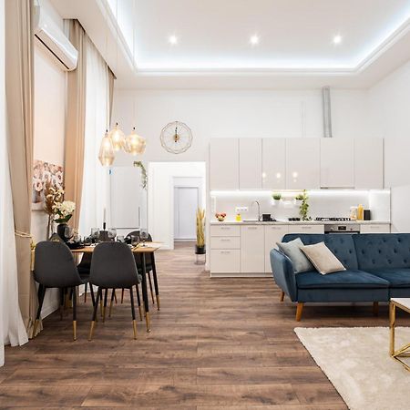 Blue Velvet Luxury Apartment Budapest Luaran gambar